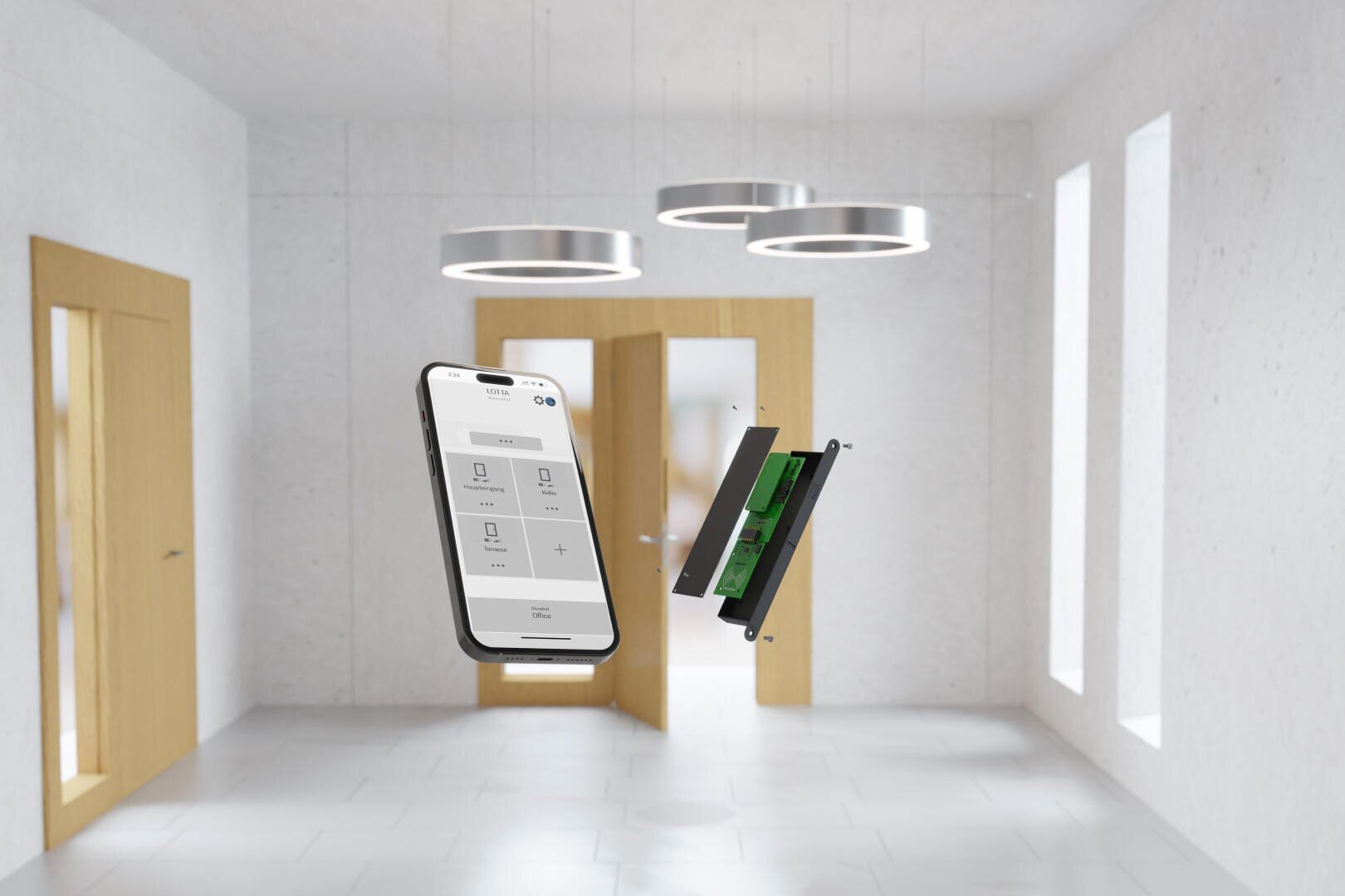 In einem modernen, hellen Flur mit Holztüren und runden Deckenleuchten schwebt ein Smartphone mit einer Smart-Home-App neben einem Wandschalter.