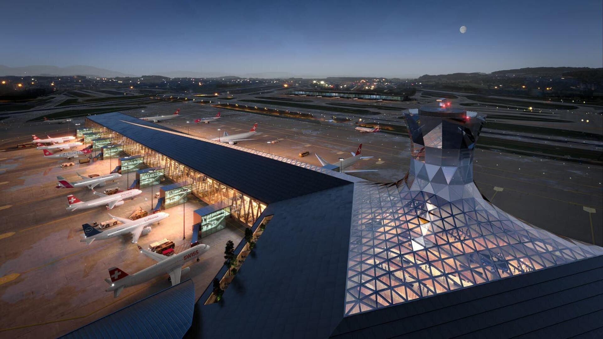 Luftaufnahme eines modernen Flughafenterminals in der Abenddämmerung, mit mehreren an den Gates geparkten Flugzeugen, beleuchteten Start- und Landebahnen und einem markanten gläsernen Kontrollturm im Vordergrund in der Dämmerung.