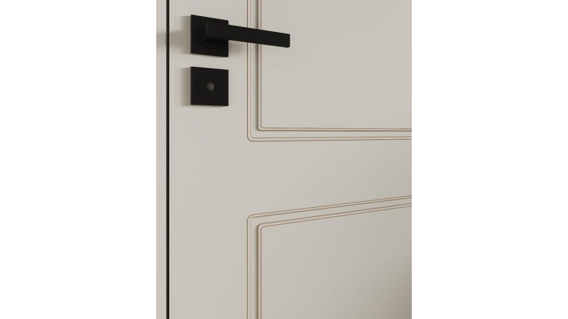 Gros plan d'une porte blanche avec garniture décorative, dotée d'une poignée rectangulaire noire moderne et d'une serrure carrée noire assortie.