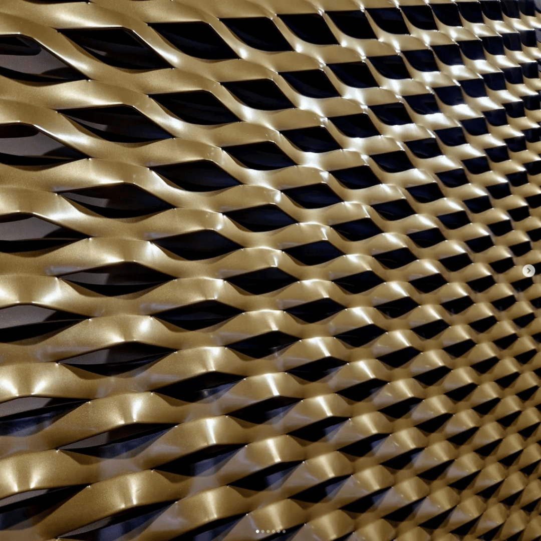 Streckmetall Aluminium, Modell Rom, MW: 115 x 48 x 20 x 2 mm, Oberflächenbeschichtung IGP Nordic Brass 5907E63989S3F