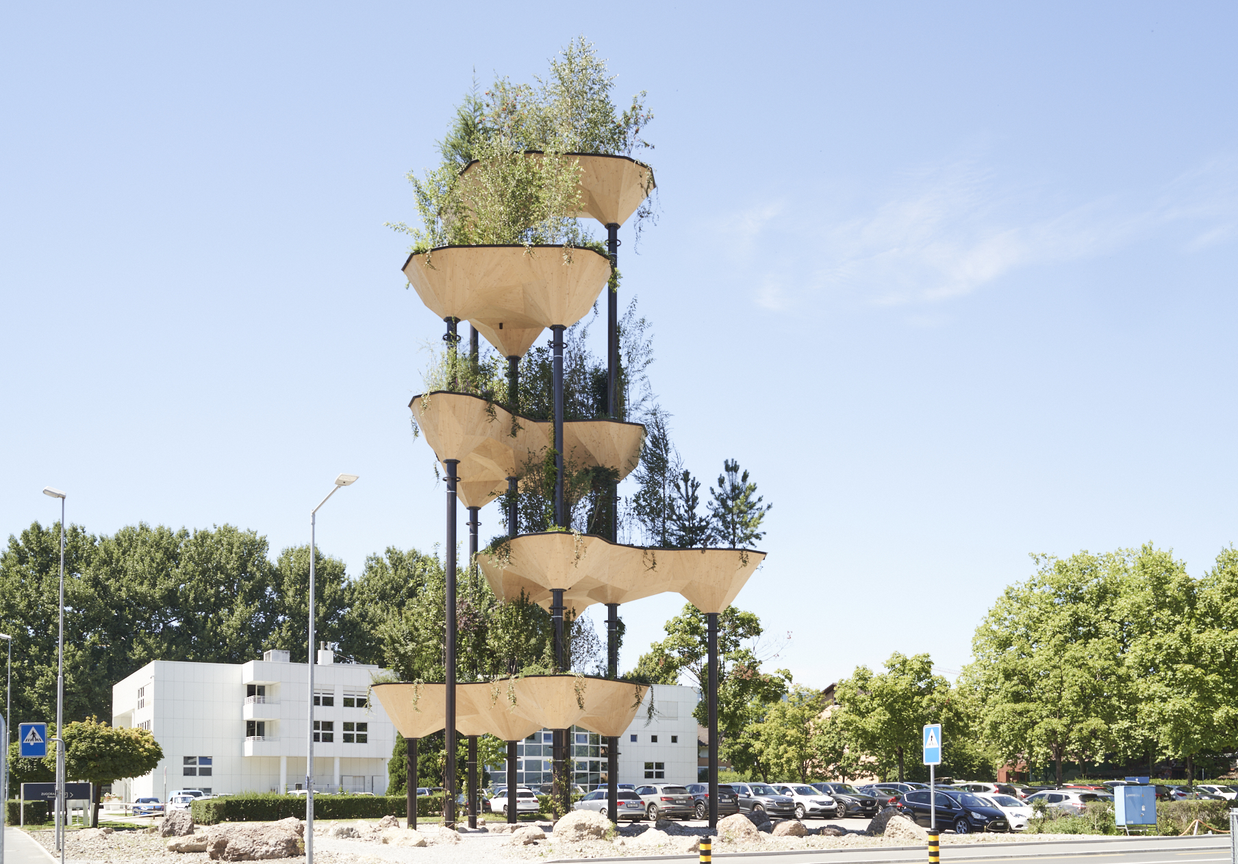 Semiramis V-Zug, Zug